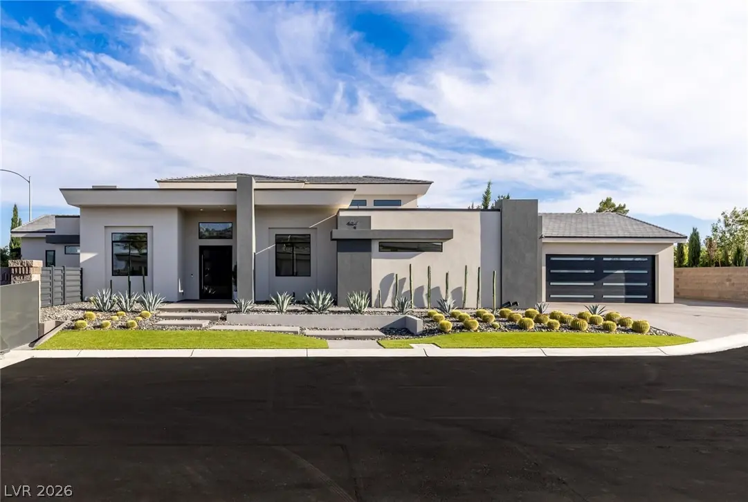 4367 North Fort Apache Road