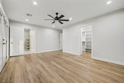 236 East Country Club Drive Bedroom