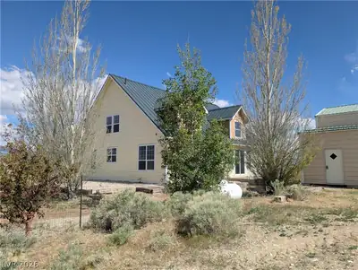380 East 224th South Street, Ely, NV 89301 Side of Structure