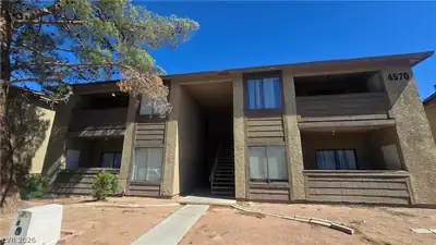 4570 Carriage Park Drive B, Las Vegas