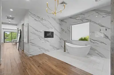 11423 Glowing Sunset Lane, Las Vegas, NV 89135 Primary Bathroom