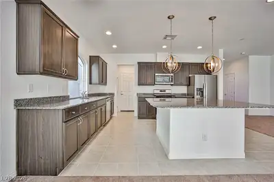 7783 Bright Lodge Street, Las Vegas, NV 89139 Kitchen