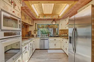 2230 Pinto Road, Henderson
