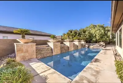 7 Holly Tree Court Pool