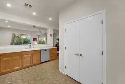 2832 Goldcreek Street Kitchen