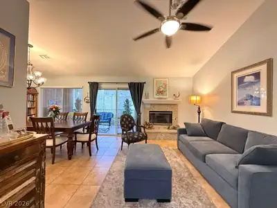 8665 Prairie Hill Drive Living Room