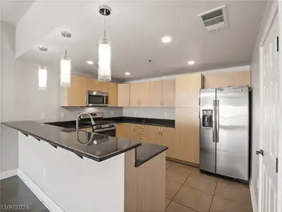 150 Las Vegas Boulevard 2512 Kitchen
