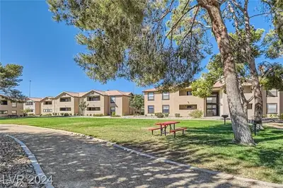 2451 North Rainbow Boulevard 2122 Yard