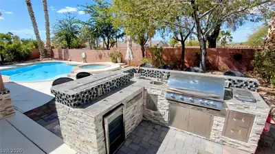 2490 Hoopes Avenue, Henderson, NV 89052 Patio