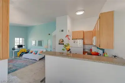 3318 North Decatur Boulevard 2072 Kitchen