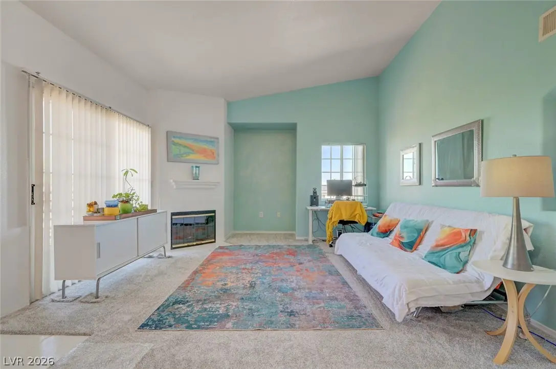 3318 North Decatur Boulevard 2072