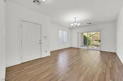 720 Peachy Canyon Circle 101 Living Room