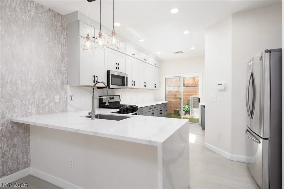 4046 Sparrow Rock Street, Las Vegas, NV 89129