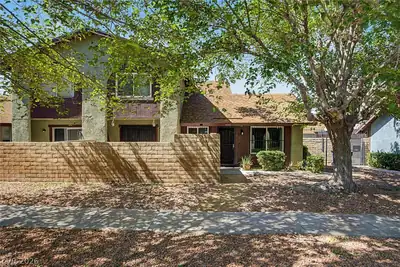 4551 Sirius Avenue Las Vegas, NV 89102