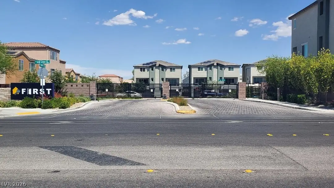 6856 Prairie Pearl Street, Las Vegas, NV 89148