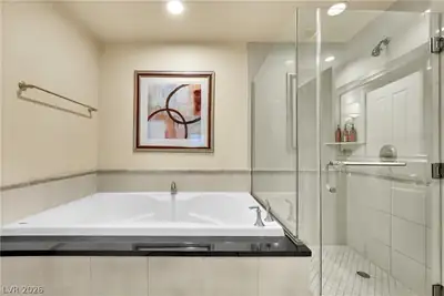 135 East Harmon Avenue 2409 Primary Bathroom