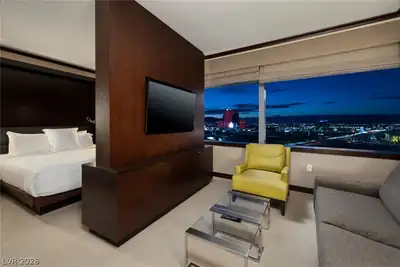 2600 West Harmon Avenue 16046 Bedroom