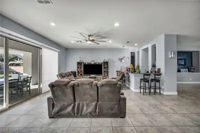 6215 North Eula Street Living Room