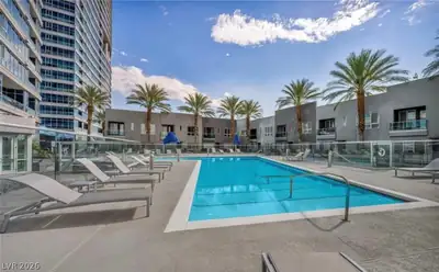 4525 Dean Martin Drive 810 Pool