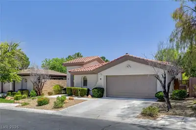 14 Emerald Dunes Circle Front of Structure