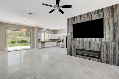14 Emerald Dunes Circle Living Room