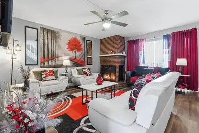 624 Brookway Lane, Las Vegas