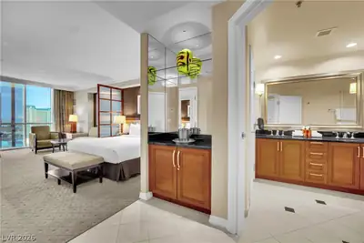 125 East Harmon Avenue 2311 Bedroom