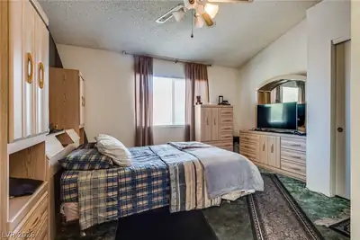 1665 Britannia Avenue, Henderson, NV 89014 Bedroom