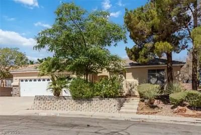 603 Braverwood Drive, Henderson, NV 89015 Front of Structure