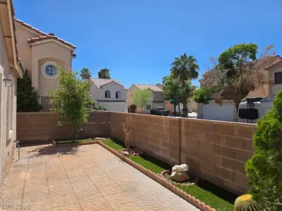 5367 Railroad Spikes Street, Las Vegas, NV 89118 Patio