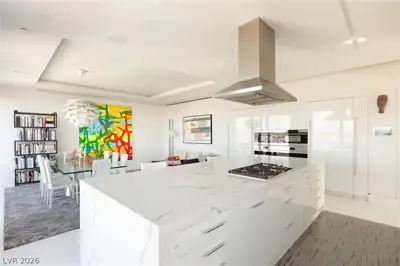 3750 Las Vegas Boulevard 4303 Kitchen