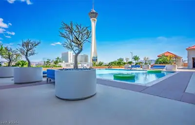 200 West Sahara Avenue 309 Pool