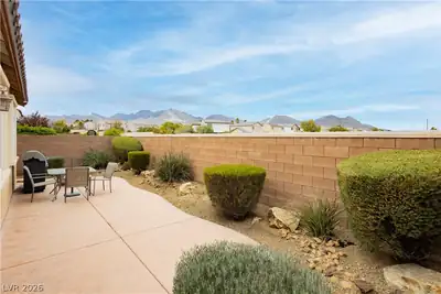 11220 Robin Park Avenue, Las Vegas, NV 89138 Patio