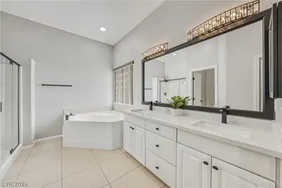 880 Benson Circle, Pahrump, NV 89060 Primary Bathroom