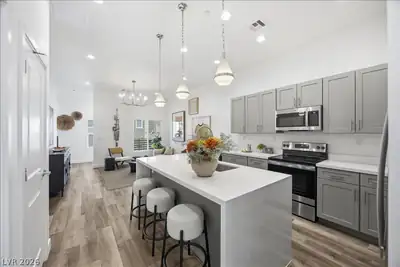 1181 Blossom Point Street Las Vegas, NV 89135