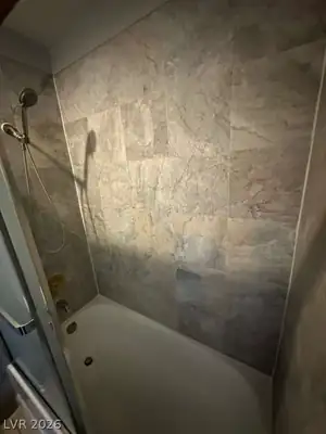 4600 Paradise Road 43 Bathroom