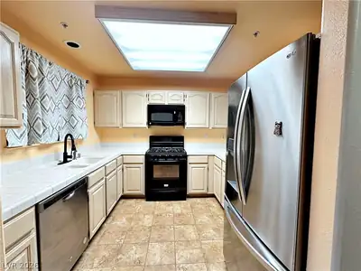 2851 South Valley View Boulevard 1071 Kitchen