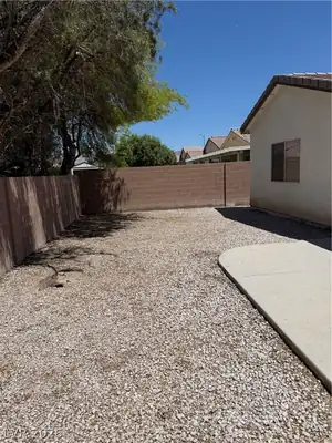 6009 Star Point Court, North Las Vegas, NV 89081 Yard