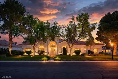 8046 Silver King Drive, Las Vegas