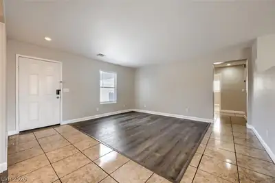 410 Foxvale Avenue, North Las Vegas, NV 89032 Living Room