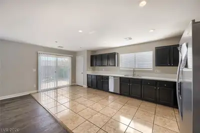 410 Foxvale Avenue, North Las Vegas, NV 89032 Kitchen