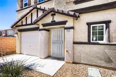 102 Masserta Court Las Vegas, NV 89183
