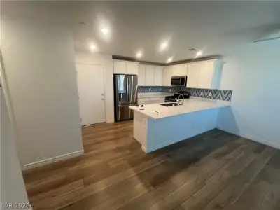 6212 Rathbone Street Kitchen