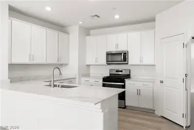 3543 Brittoli Avenue, Henderson, NV 89044 Kitchen