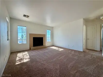 2704 Aarondavid Drive C Living Room