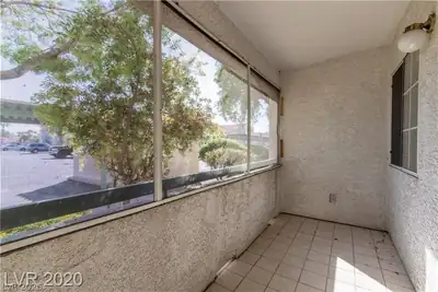 2725 South Nellis Boulevard 1041 Patio