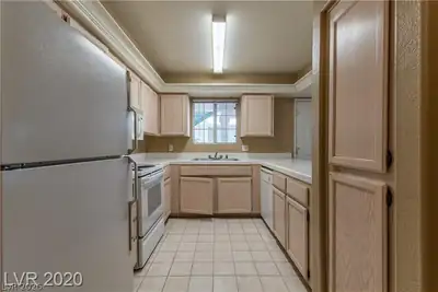 2725 South Nellis Boulevard 1041 Kitchen