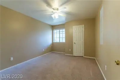 2725 South Nellis Boulevard 1041 Bedroom