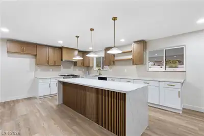 271 East Middleton Drive, Henderson