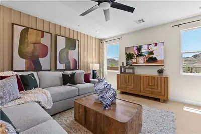 2579 Regency Cove Court, Las Vegas, NV 89121 Living Room